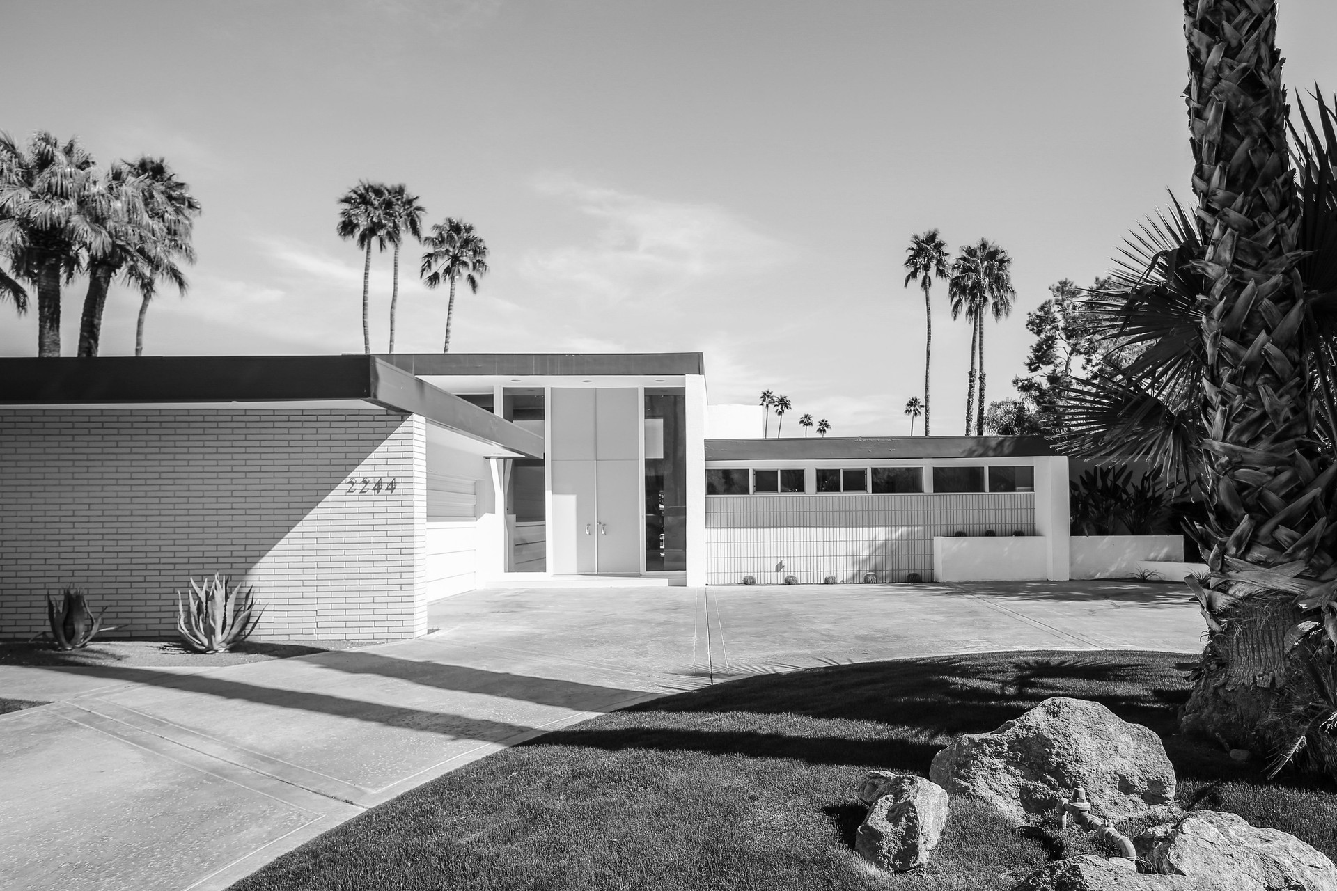 Iconic mid-century architecture of homes in Palm Springs California